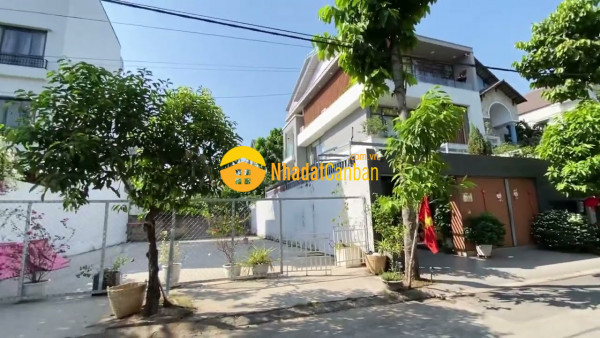 Bán đất mặt phố từ hoa view hồ tây, 2 thoáng, 182m2, mt 10m, 162 tỷ 0987104878