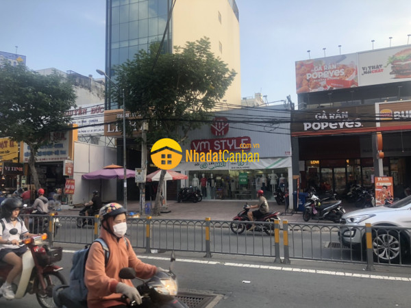 Nhà cấp 4 số 517 nguyễn thị thập phường tân phong q7 dt 8,5x21,5m