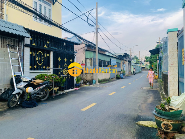 Nhà cấp 4 rộng 5.216m quốc lộ 13 hiệp bình phước 4.4 tỷ